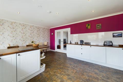 2 Glensheiling Drive, Rattray, Blairgowrie, PH10 7EF