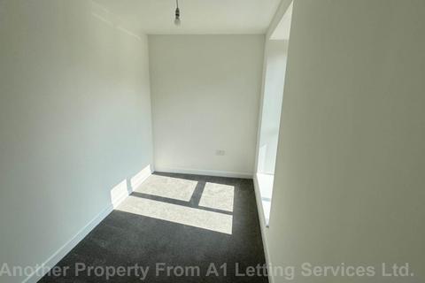 2 bedroom apartment to rent, Parkes Avenue, Highgate