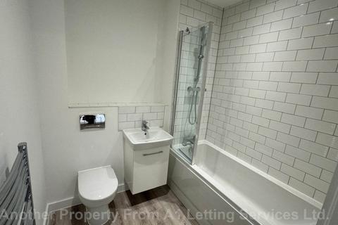 2 bedroom apartment to rent, Parkes Avenue, Highgate