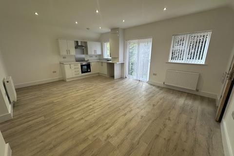 2 bedroom apartment to rent, Frearson Close, Eastwood, Nuthall, Nottingham