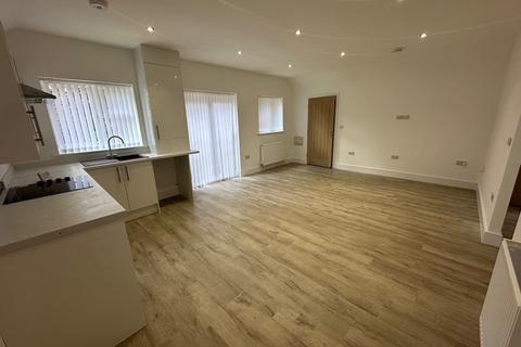 2 bedroom apartment to rent, Frearson Close, Eastwood, Nuthall, Nottingham