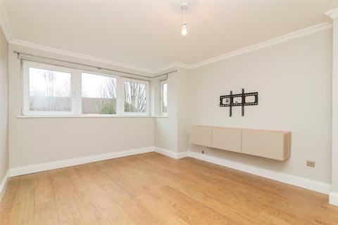 2 bedroom apartment to rent, Knightswood Road, Glasgow, Lanarkshire
