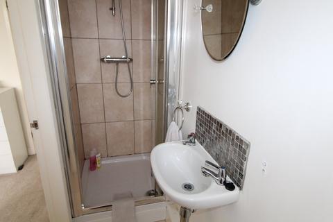 4 Larch Close, Oakworth, Keighley, BD22 7JU