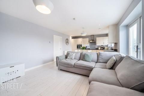2, Shelton Apartments, 34 Haven Road, Rainham, RM13 9GQ