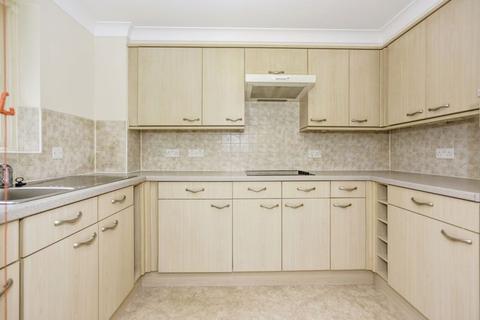 1 bedroom flat for sale, Glen View, Gravesend DA12
