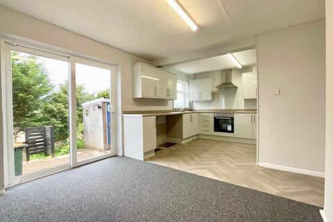 3 bedroom end of terrace house for sale, Granville Close, Newport NP10