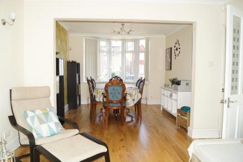 3 bedroom detached house to rent, Kingswood Road, Nottingham NG8