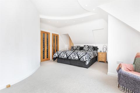 6 bedroom detached house for sale, Golf Links Road, Ferndown BH22