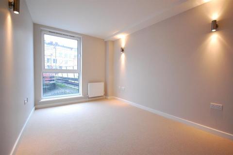 2 bedroom apartment for sale, Enfield Road, Haggerston, N1