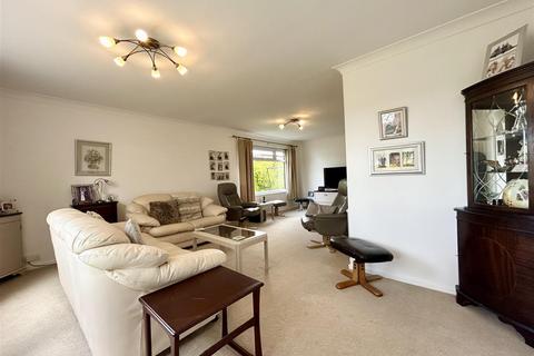 4 bedroom detached house for sale, Pilling Lane, Scissett, Huddersfield HD8 9LP