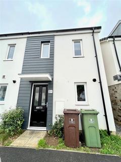 3 bedroom semi-detached house to rent, Bluebell Street, Plymouth