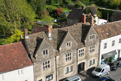6 bedroom character property for sale, Bath Road, Beckington, Frome