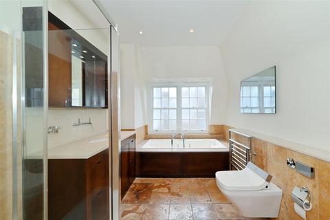 3 bedroom penthouse to rent, Davies Street, London, W1K