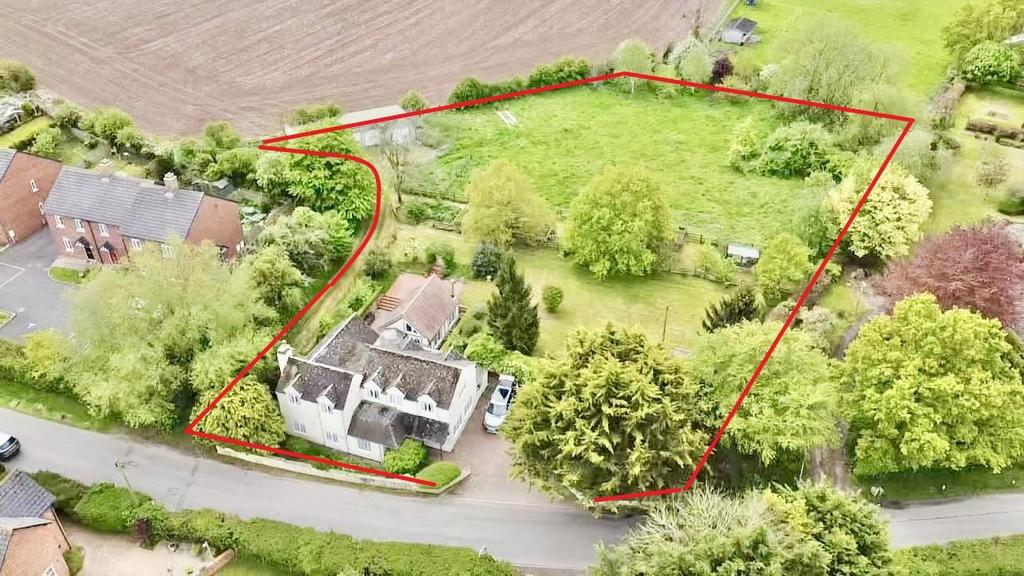 Tibberton GL2 3 bed detached house for sale £750,000