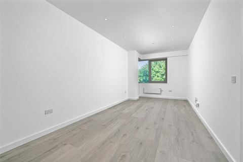 1 bedroom flat for sale, Liongate House, Guildford GU1