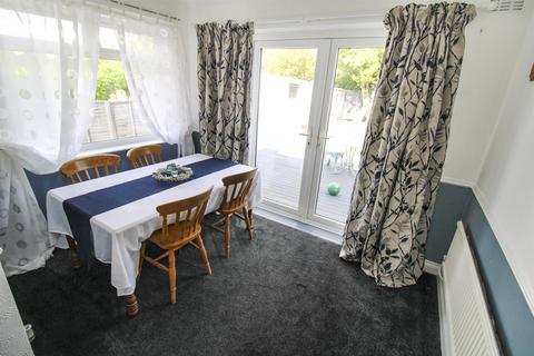 6 Clarke Road, Corby, NN17 2BG