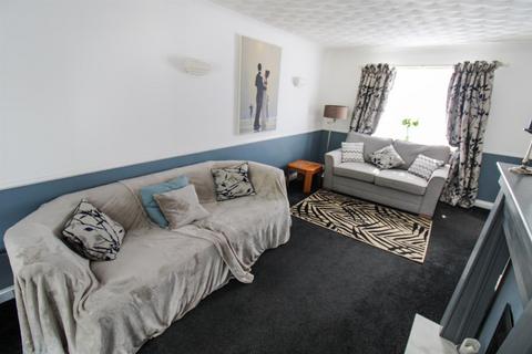 6 Clarke Road, Corby, NN17 2BG