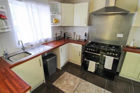 6 Clarke Road, Corby, NN17 2BG
