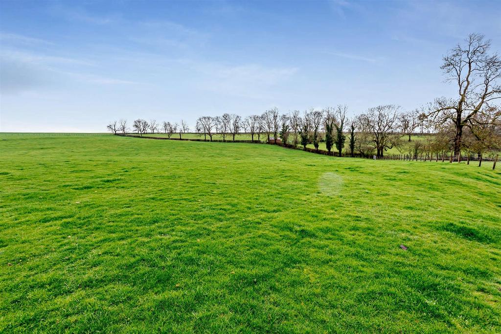 Paddock Land on Carlton Lane, Burton... Land for sale £200,000