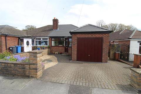17 Abbey Grove, Adlington, Chorley, PR6 9QB