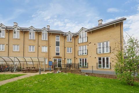 11 River View, Shefford, SG17 5FL