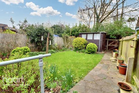 208 Livingstone Road, Thornton Heath, CR7 8JW