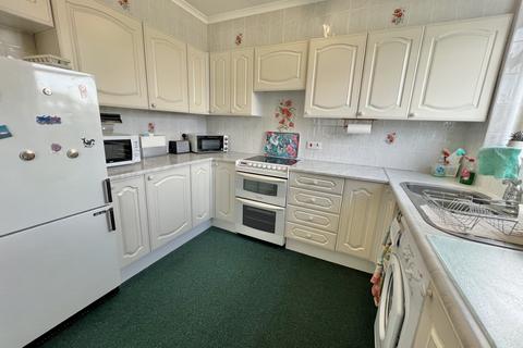 2 bedroom apartment for sale, Rossendale Avenue South, Thornton FY5