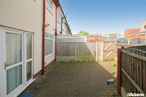 3 bedroom townhouse for sale, Sayce Street, Widnes