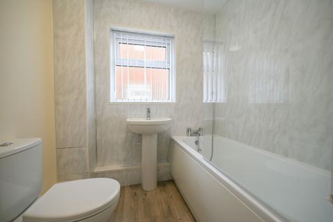 1 bedroom flat for sale, Flat 24, Chapel Court, Chapel Street, Silverdale, Newcastle-under-Lyme, Staffordshire