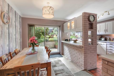 56 Kent Road, Longfield, DA3 7QR