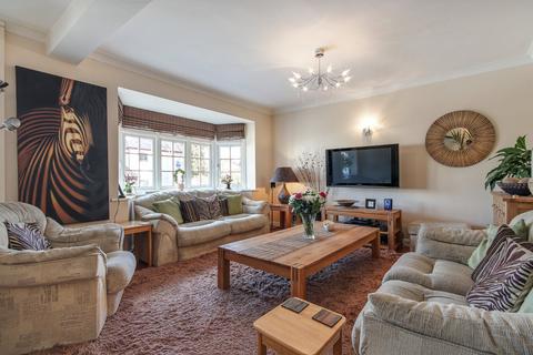56 Kent Road, Longfield, DA3 7QR