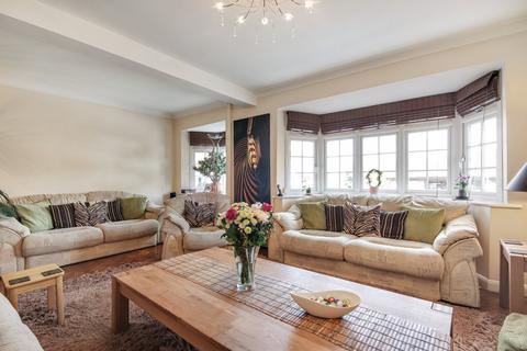 56 Kent Road, Longfield, DA3 7QR