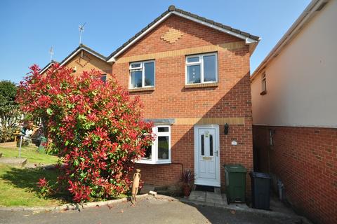3 bedroom detached house to rent, Nelson Drive Cowes PO31