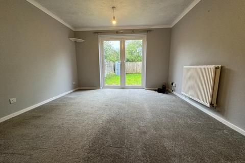 2 bedroom semi-detached house to rent, Mallard Close, Covingham, Swindon, SN3