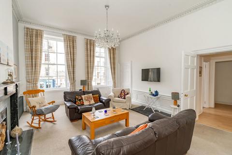 4 bedroom flat for sale, 17 Flat 1 Howe Street, Edinburgh, EH3