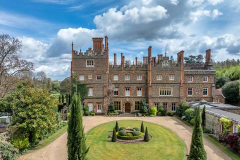 3 bedroom flat for sale, Albury Park Mansion, Albury Park, Albury, Guildford, GU5.