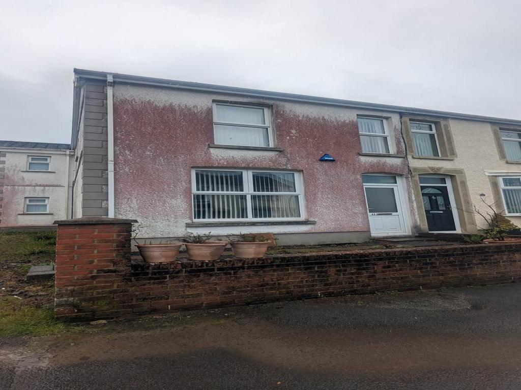 Martyns Avenue, Seven Sisters, Neath 3 bed house £825 pcm (£190 pw)