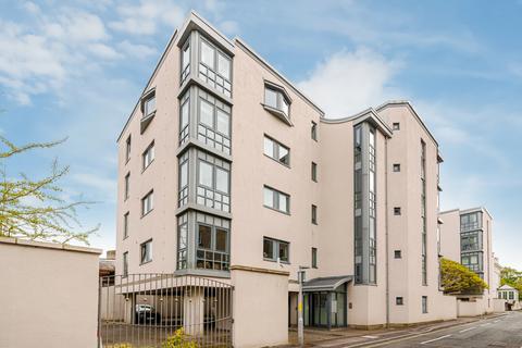 2 bedroom apartment for sale, Imperial Lane, Cheltenham, Gloucestershire, GL50