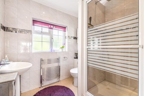 61 Kingsway, West Wickham, BR4 9JD