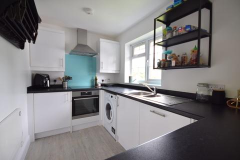 1 bedroom flat for sale, Ashley Road, Epsom KT18