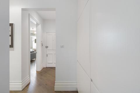 2 bedroom apartment for sale, Earls Court Square, London SW5