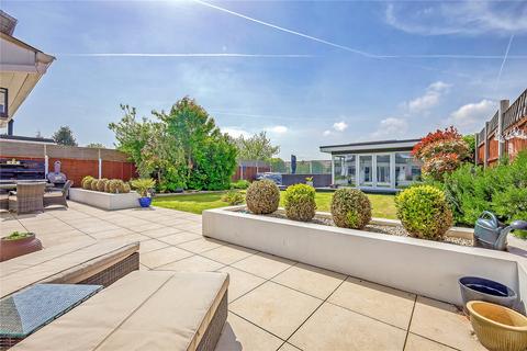 undefined, Wansfell Gardens, Thorpe Bay, Essex, SS1