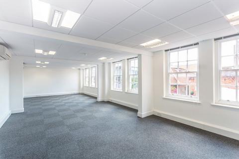 Office to rent, 128 High Street, Guildford Surrey, GU1 3HH
