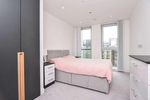 1 bedroom flat to rent, 251 Southwark Bridge Road, Elephant and Castle, London