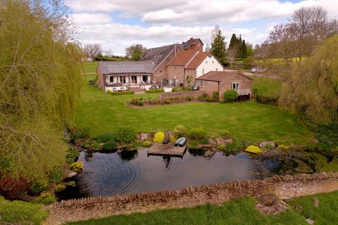 6 bedroom detached house for sale, Bridstow, Ross-on-Wye, Herefordshire, HR9.