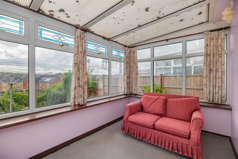 52 Bishops Drive, Kettering, NN15 6AL