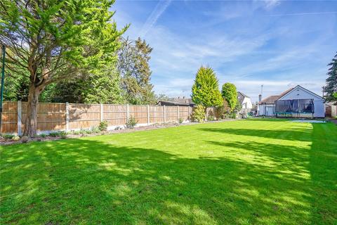 4 bedroom bungalow for sale, Woodside, Leigh-On-Sea, Essex, SS9