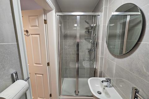 10 Macrae Road, Pill, Bristol, BS20 0EB