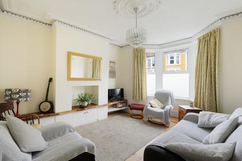 38 Daisy Road, Bristol, BS5 6JS