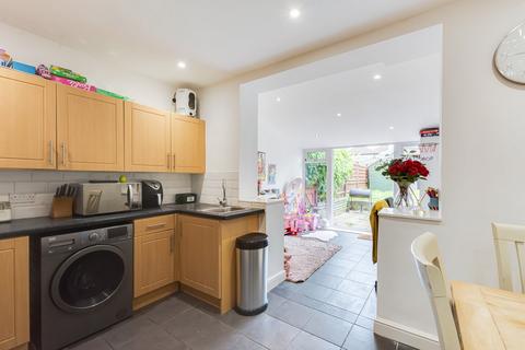 3 Curran Avenue, Sidcup, DA15 8RP